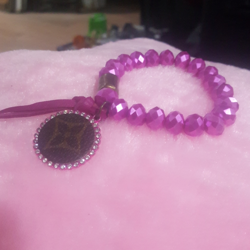Pink Bracelet - Picture 2 of 4
